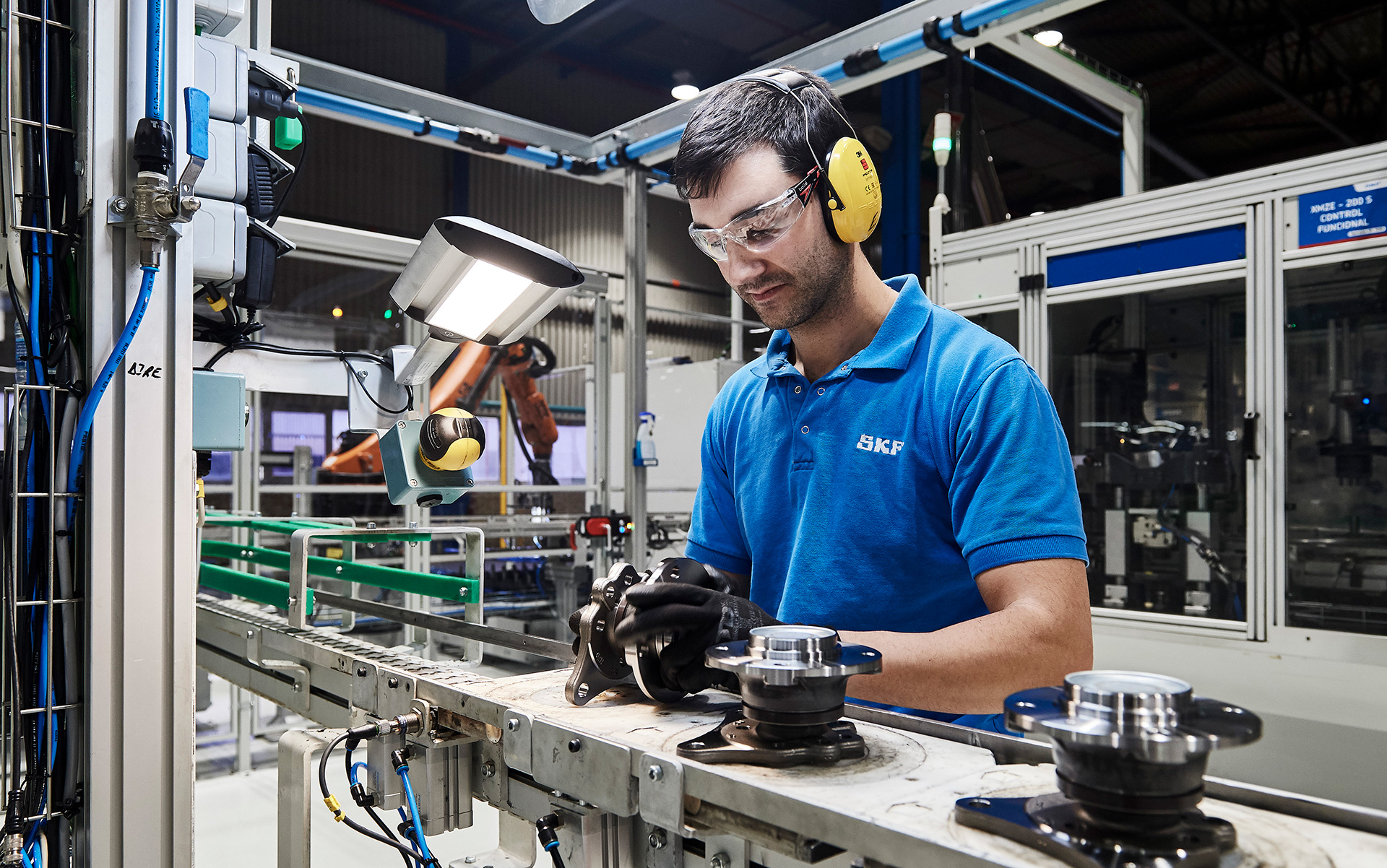 skf lincoln smeersystemen in de industrie en productie automatische smering productiemachines, centraal smeersysteem, progressief smeersysteem, smeersysteem transportband, smering tandwielkast, smeerplan onderhoud, SKF Lincoln smeersysteem